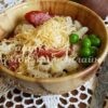 салат с макаронами перцем и колбасками